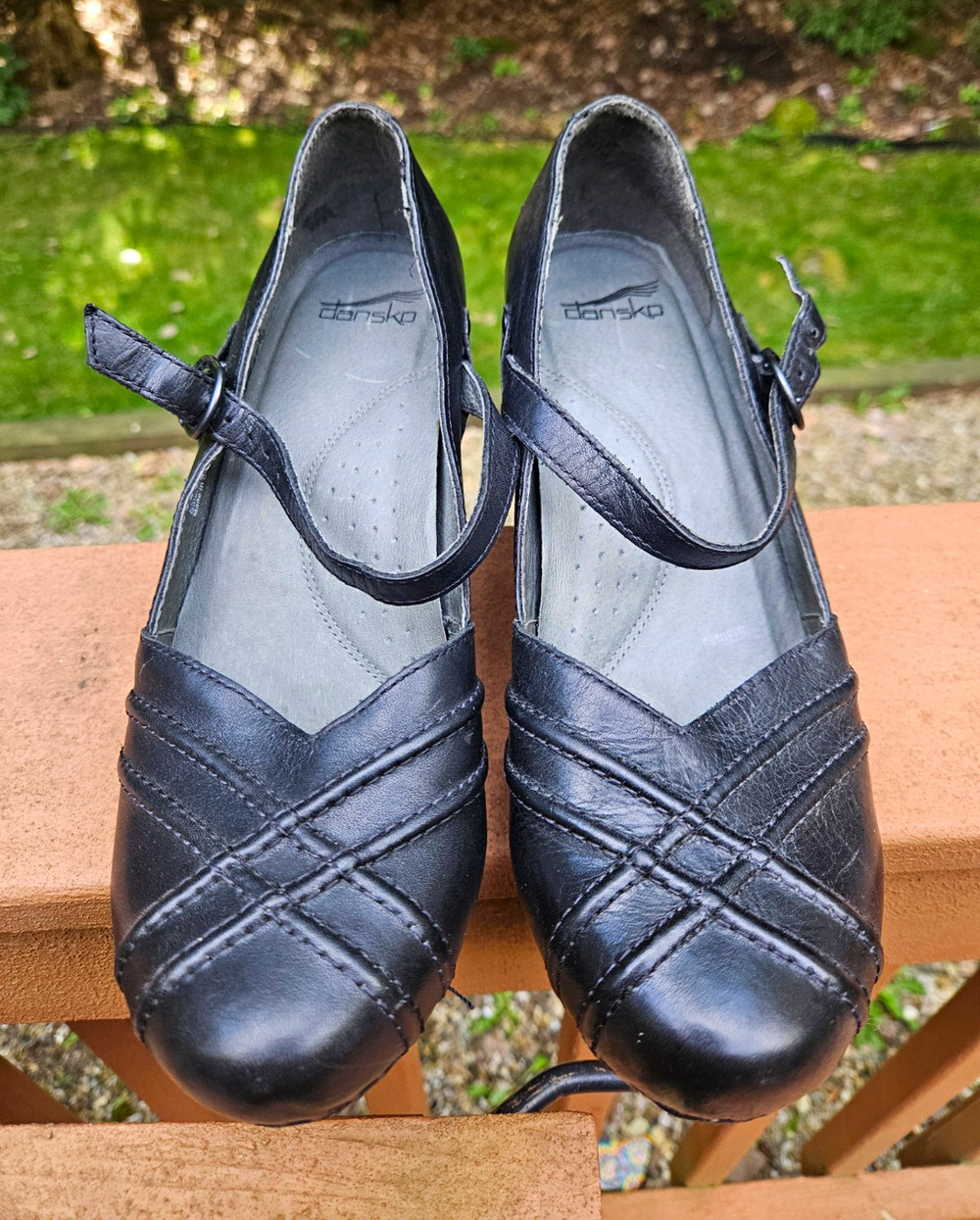 Dansko Women’s Mary Jane Heels Black Leather Buckle Strap Round Toe 10.5